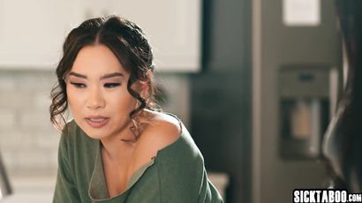 Petite Asian Kimmy Kimm Getting Banged