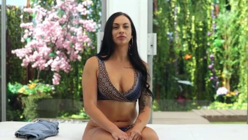 Busty Brunette MILF Casting Screw POVUoG1rFO