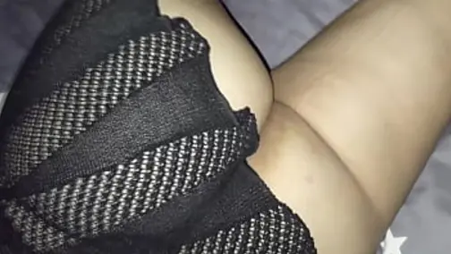 WHILE SLEEP SHE MY BIG ASS🍑 STEPMOTHER SPYING ON