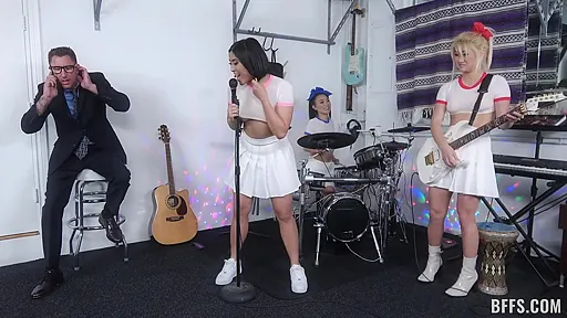 Sofia Su, Kimmy Kim, Emerald Loves   Talented Korean Cuties