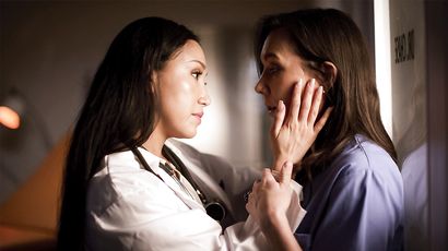 Panic Nurse Asked Doctor For The Help