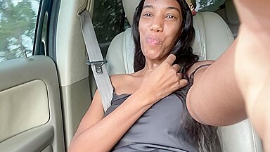 Crazy Traveller Masturbate Until Orgasms In Car With Friend See How