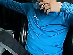 Sucking Each Other In The Car