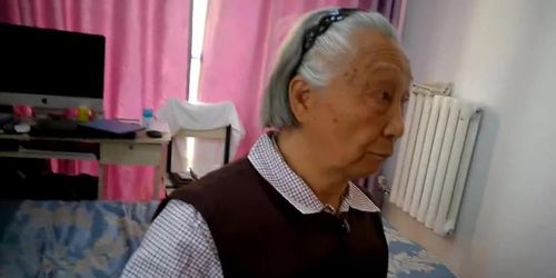 Chinese Granny 20