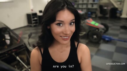 Stunning Slim Thic Latina Fucks Mechanic