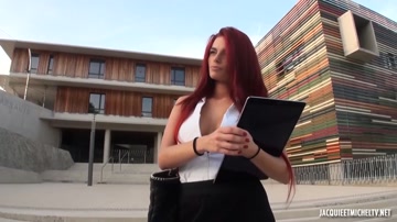 Lily, 19 Ans, Nouvelle Bombe Atomique