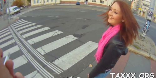Amateur Lizaveta K Is Fingered