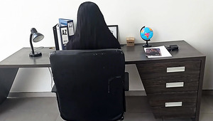 The Office Affair Of Jen Smith Turns Hot When They Come Back Home